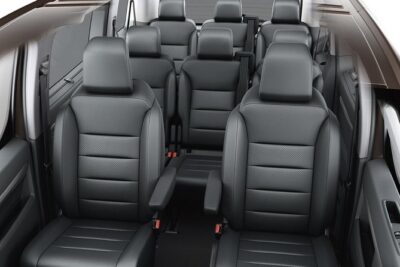 Private Transfer Madrid Barajas Airport to Madrid in Vans up to 7 Passengers