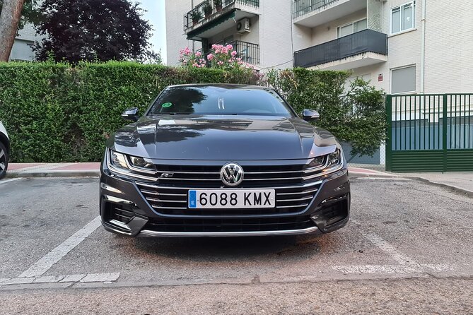 Private Transportation from Madrid Airport to City Center - Why flight monitoring helps after a long flight