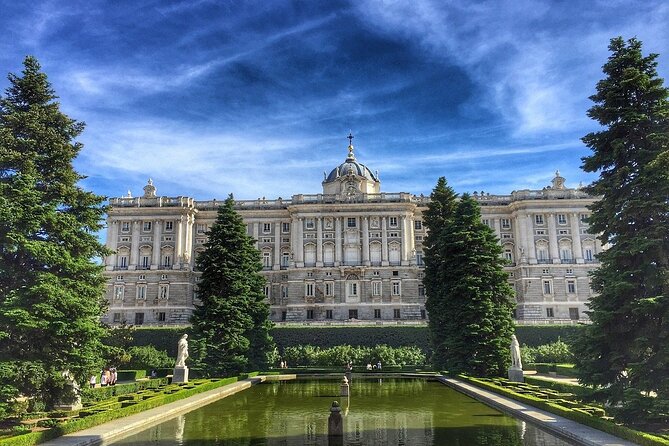Private VIP tour Royal Palace and city tour. All of Madrid in one day - Is $270.32 per person fair value?