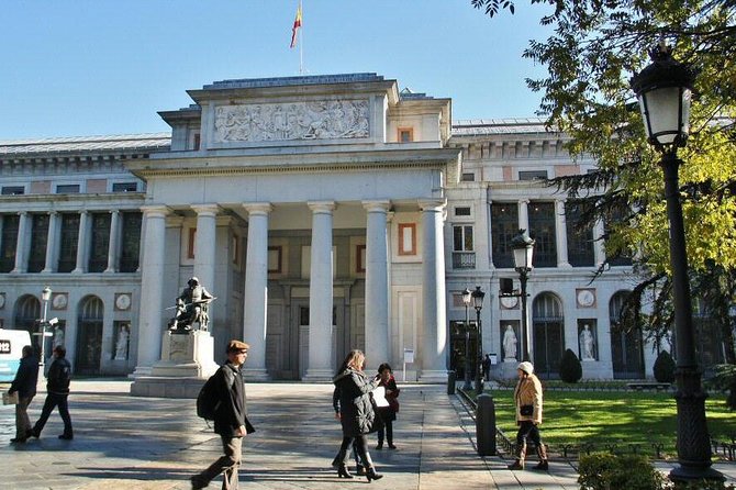 Private Visit to the Prado Museum - Why a private route helps inside the Prado