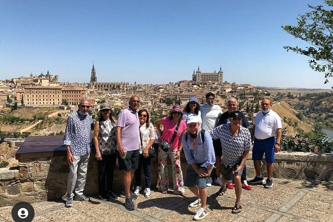 Private Walking History Tour in Toledo - Finding the center at Zocodover Square