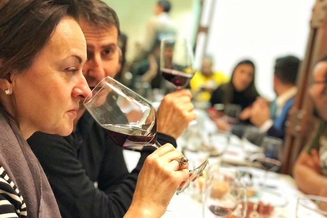 Private Wine & Gourmet Tapas Tour in Madrid with Sommelier - Timing, walking, and practical details