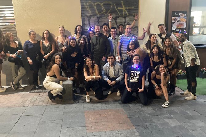 Pub Crawl Madrid by Mad Party Crew - Enbabia Bar starts the first hour