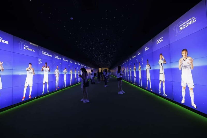Real Madrid: Bernabeu Stadium SelfGuided Tour & Wine tasting - How the timing and transport affect the day