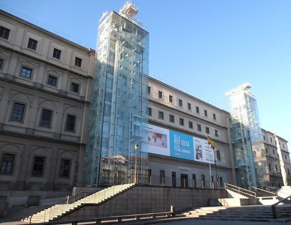 Reina Sofia Museum Guided Tour in Madrid - Why Guernica deserves a guided visit