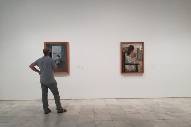 Reina Sofia Museum Small Group Tour -6 people maximum- - Meeting Picasso, Dalí, Miró, and others