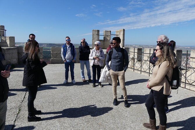 Ribera del Duero & Rueda Wine Tour with Tasting from Madrid - Ribera del Duero: four wines and a hearty food pairing