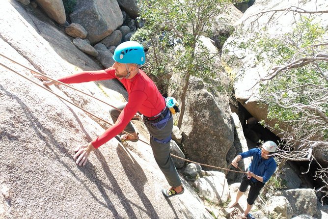 Rock Climbing in Madrid National Park with Transport - What the four-hour climbing session is likely to feel like