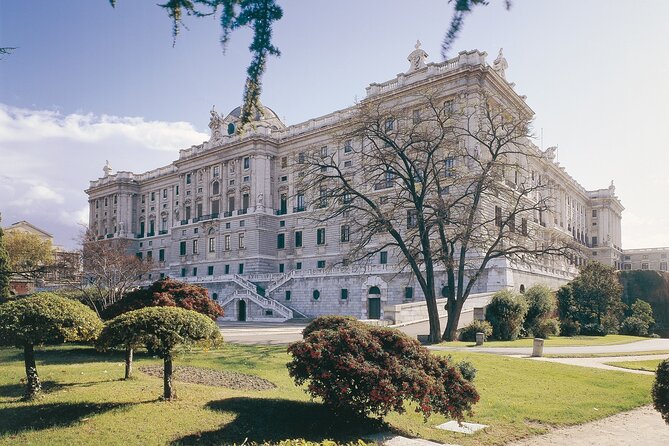 Royal Palace of Madrid Early Entrance Tour Skip-The-Line Ticket - The palace rooms you actually see