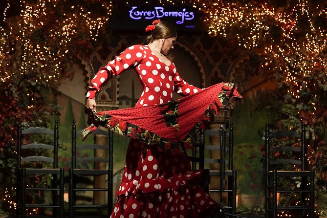 Royal Palace of Madrid Guided Tour and Flamenco Show with Tapas - What the tapas menu and drink add