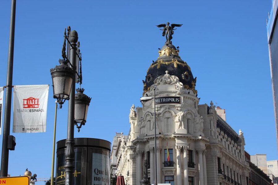 Royal Palace of Madrid Skip-the-Line and Retiro Park Tour - Should you book the Royal Palace and Retiro Park tour?