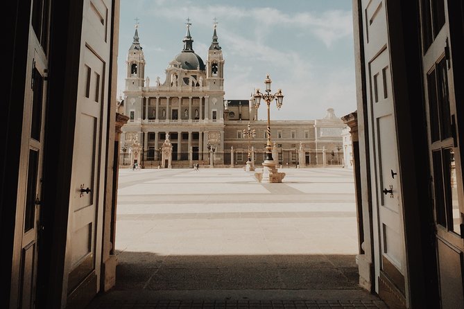 Royal Palace Skip-the-Line Ticket and Guided Tour in Madrid - Skip-the-line entry saves time, with one important catch