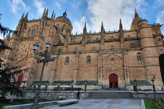 Salamanca and Avila Private Tour from Madrid with Hotel Pickup - Why Salamanca and Avila make a strong Madrid day trip