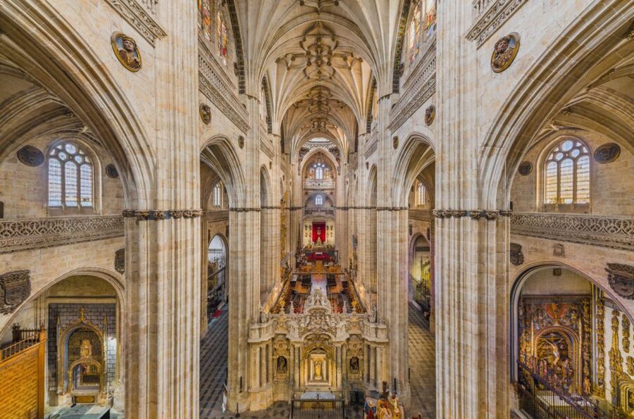 Salamanca: Cathedral of Salamanca Ticket with Audio Guide - Episcopal Palace exhibitions and the VR feature
