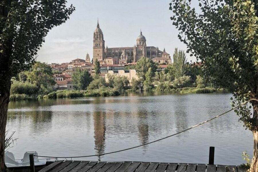 Salamanca: Guided Sightseeing Tour by Bicycle - Who will enjoy this ride most?