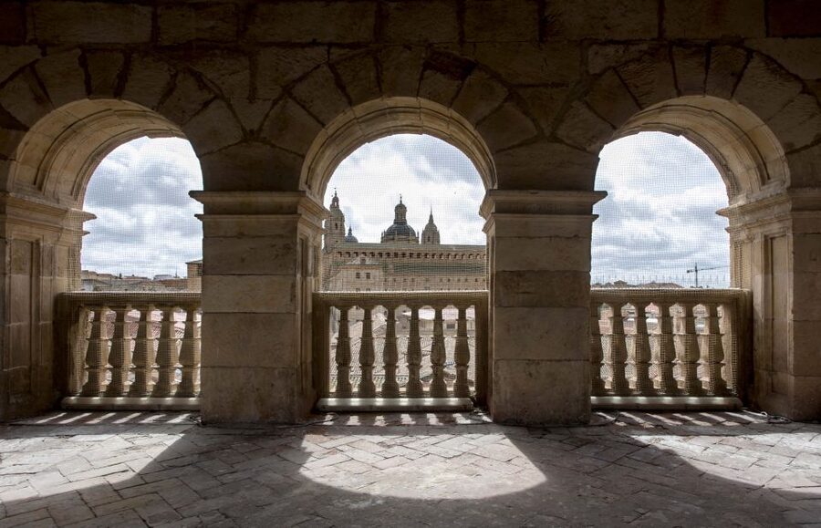 Salamanca: Monterrey Palace Audio-Guided Tour - Family rooms reveal the palace as a home
