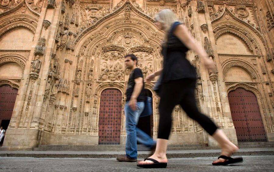 Salamanca Sightseeing Walking Tour with Local Guide. Spanish - Why this tour works well in Salamanca