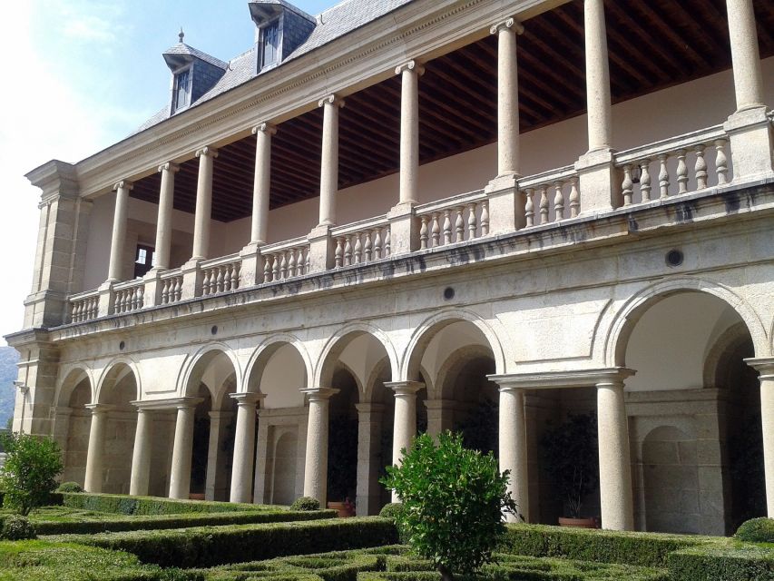 San Lorenzo de El Escorial: Monastery and Site Guided Tour - Why a live guide helps in a two-hour visit
