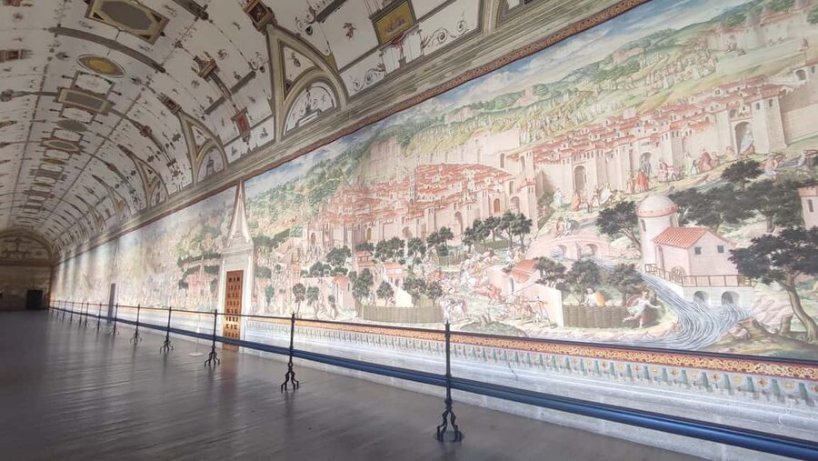 San Lorenzo de El Escorial Monastery: Private Tour - Key points at a glance
