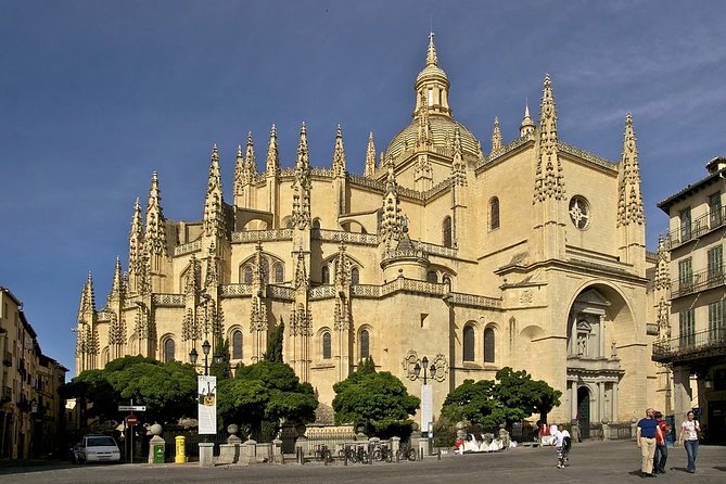 Segovia, Avila & Toledo: Small Group Guided Tour from Madrid - Is the $118.52 price good value?