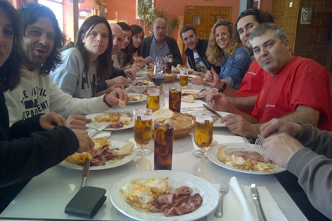 Segovia Balloons - Cava Breakfast at a Local Restaurant