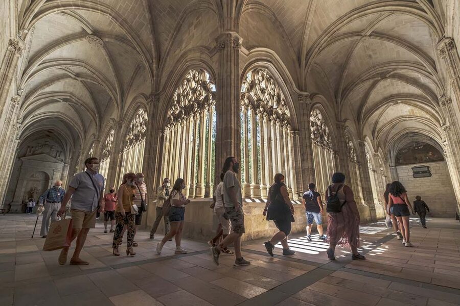 Segovia Cathedral Guided Tour - What the one-hour schedule means