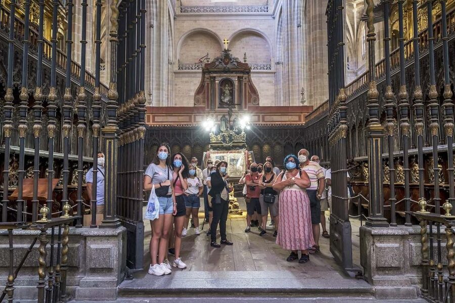 Segovia Cathedral Guided Tour - The main cathedral and its 21 chapels