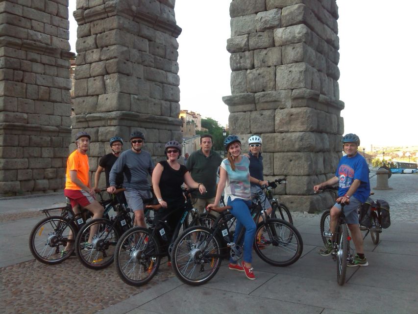 Segovia: guided route on an electric bicycle (ebike) - Key points at a glance