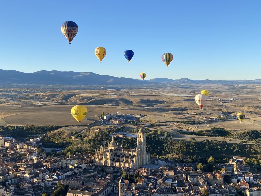 Segovia: Hot-Air Balloon Flight with Optional 3-Course Lunch - Why Segovia looks better from a balloon