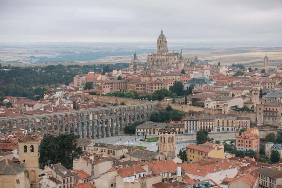 Segovia: Hot-air balloon ride with cava toast & picnic - Why Segovia looks best from the basket