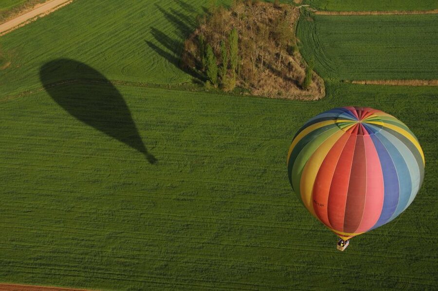 Segovia: Private Balloon Ride for 2 with Cava and Breakfast - Who Will Enjoy This Most?
