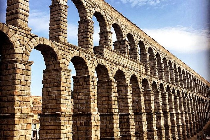 Segovia Private Day Trip from Madrid with Hotel pick up - Plaza del Azoguejo and the first aqueduct view