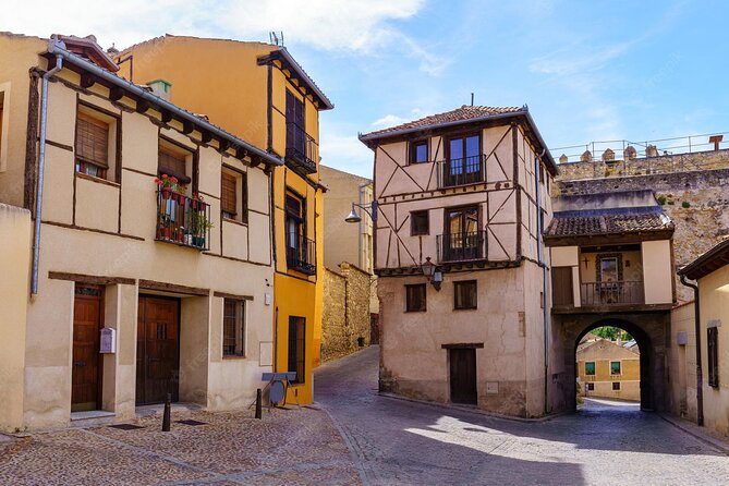 Segovia Walking Private Tour 3 hours with tickets included - The Jewish Quarter and a less obvious Segovia