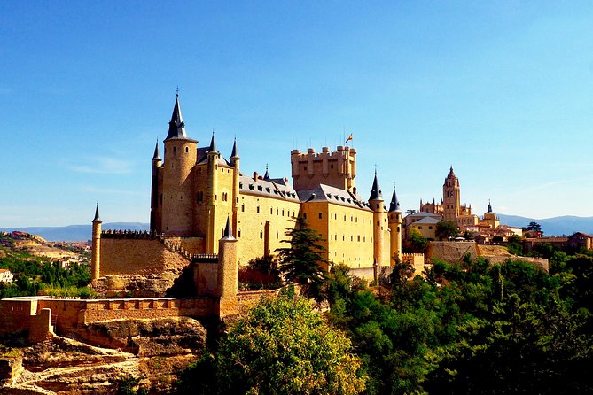 Segovia with Winery & Tasting Small Group Tour from Madrid - Key points to know before booking