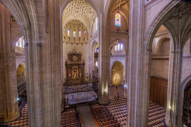 Skip the Line Admission Ticket to Cathedral of Segovia - Juan Guas’s cloister and the old cathedral