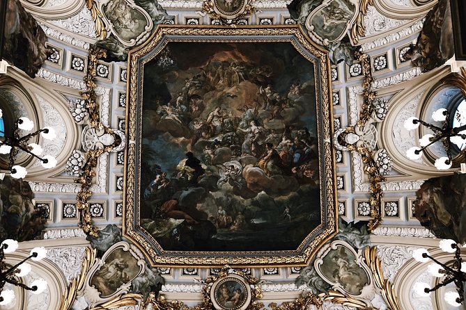 Skip the Line Royal Palace Madrid Tour Semi-Private 8ppl max - Starting at Plaza de la Armería at 2:30 pm