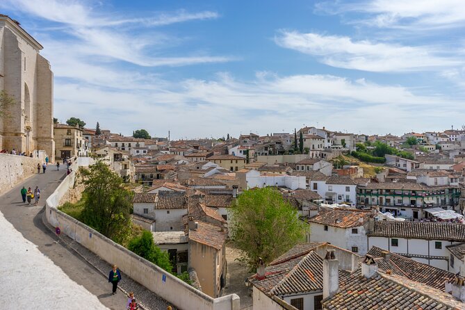 Spanish Villages & Winery Visit with Wine Tasting and Tapas Lunch - Who will get the most from this day