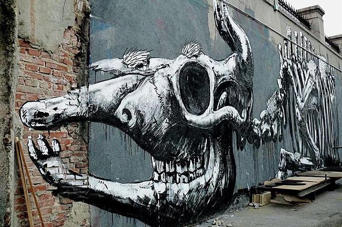 Street Art Guided Tour in Madrid - Why this Madrid walk feels different