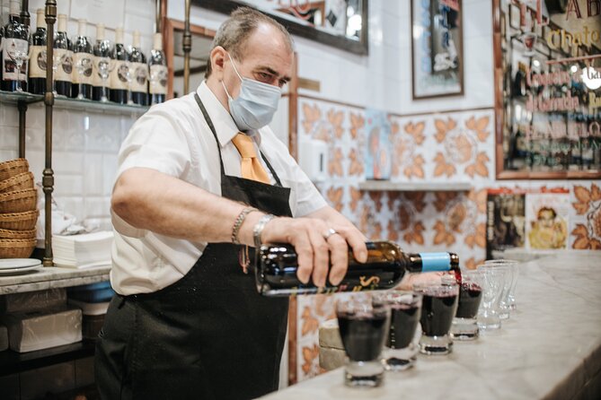 Tapas Tour Madrid Experience - Puerta del Sol brings Madrid’s center into focus