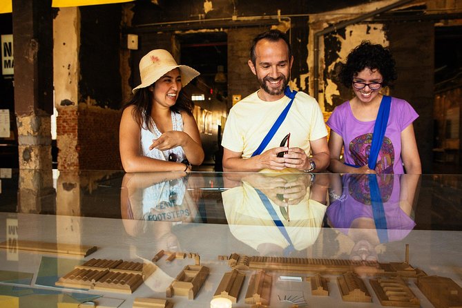 The Beauty of Madrid by Bike: Private Tour - Graffiti, art, and Goya’s burial site