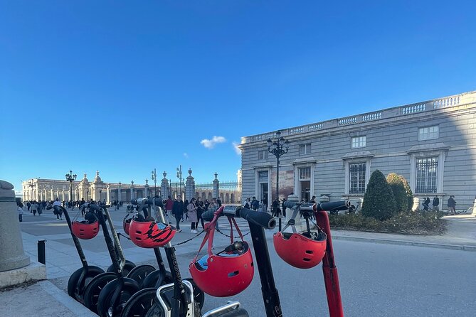 The Old Down Town Segway Tour (Excellence since 2014) - What the guides add to the ride