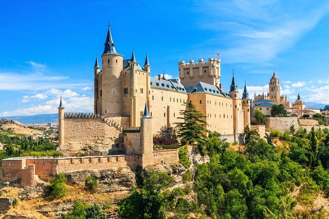 Toledo and Segovia with Priority Access to Alcazar of Segovia from Madrid - Santa María la Blanca and Mudéjar Toledo
