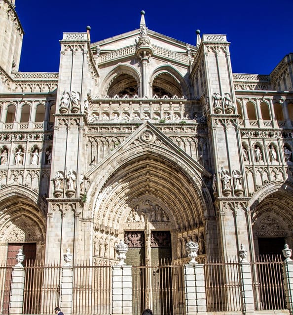 Toledo Cathedral Guided Tour in Spanish - Meeting at Calle Hombre de Palo 7