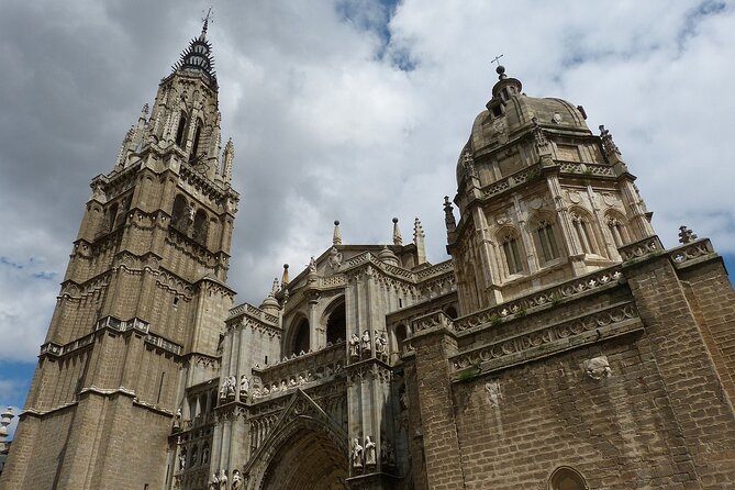 Toledo, City of the Three Cultures - Meeting at Zocodover Square