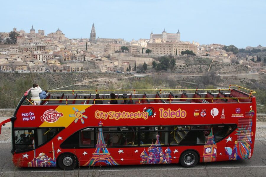 Toledo: City Sightseeing Hop-On Hop-Off Bus Tour & Extras - Why the bus works so well in Toledo