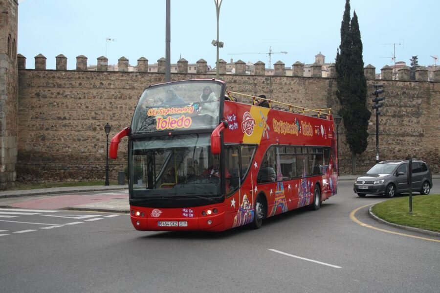 Toledo: City Sightseeing Hop-On Hop-Off Bus Tour & Extras - Adding the Alcazar and the evening walking tour