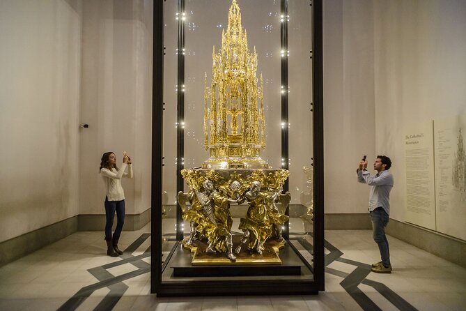 Toledo Day Trip from Madrid: Cathedral & Monuments - Guides can shape the whole experience