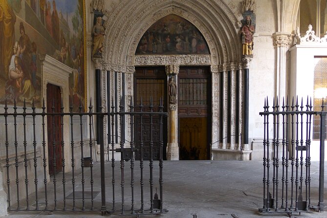 Toledo Essential: Private Visit with Official Guide and Tickets - Toledo Cathedral, the grand finale