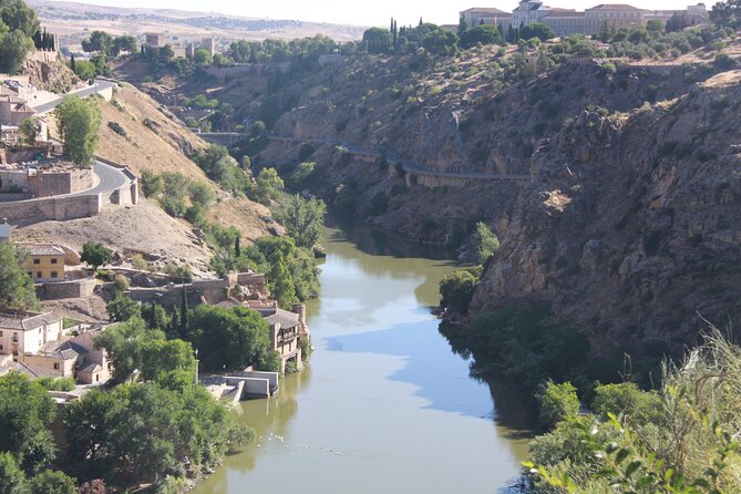Toledo Full-Day Walking Tour with Guide from Madrid - Plaza de Zocodover, Toledo’s natural meeting place