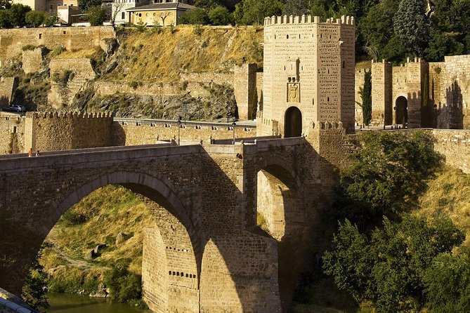 Toledo Half Day Tour with Cathedral, St Tome Church & Synagoge - Santo Tomé and El Greco’s famous painting